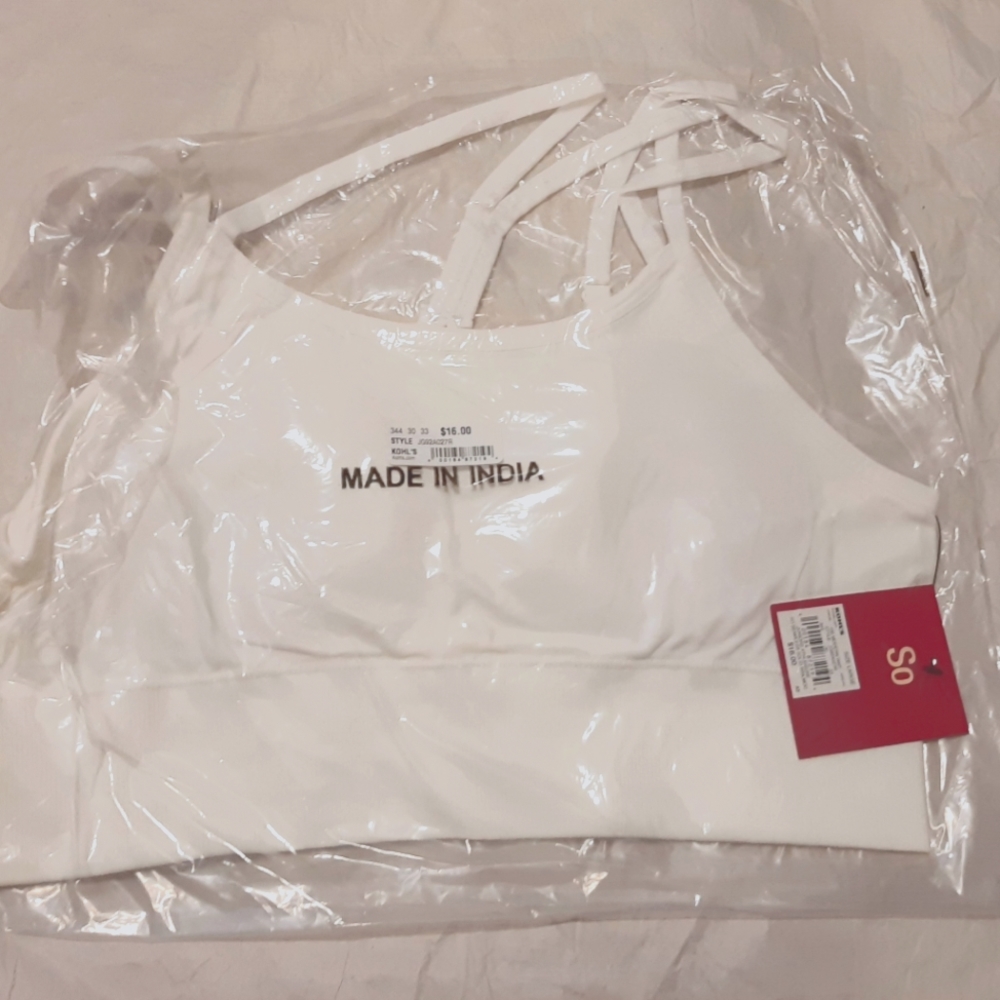 NWT, SO JUNIORS Athleisure Seamless tween/training Bra. Still in package.